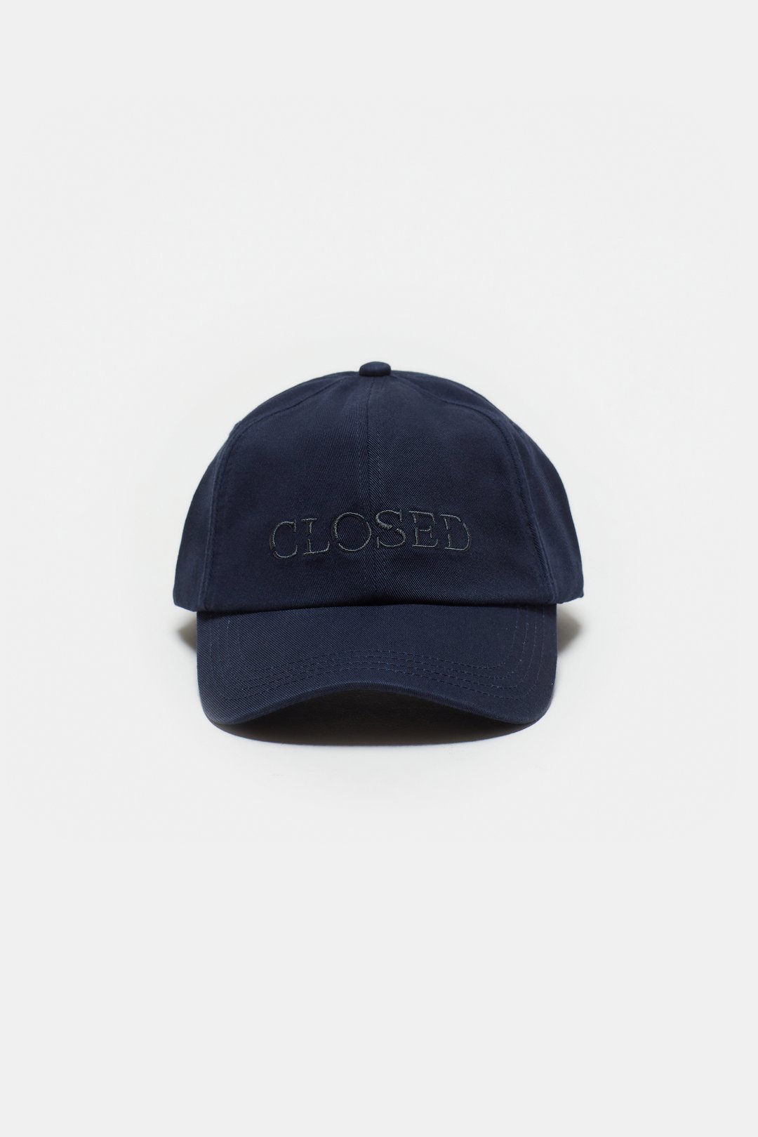 CAP MIT | CLOSED LOGO