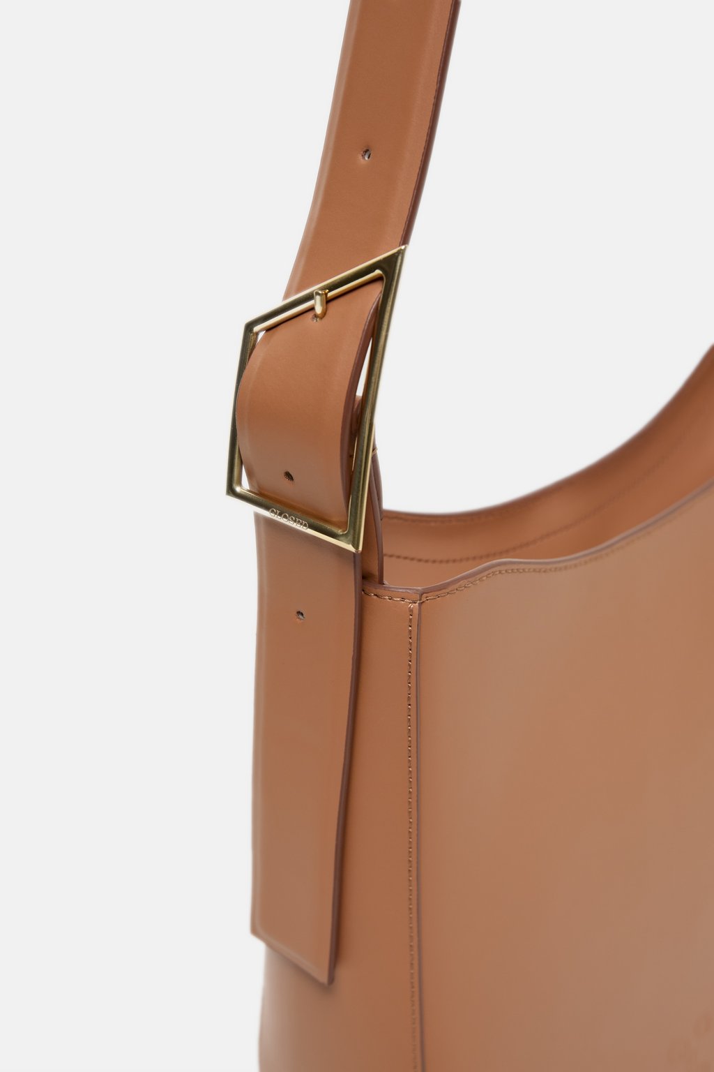 Half round bag medium | Closed