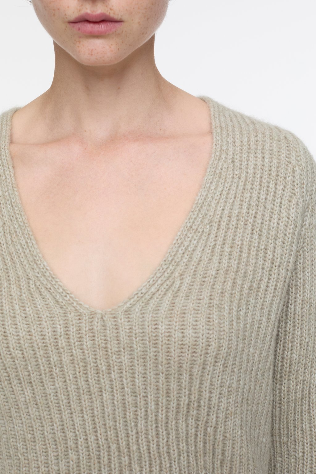 Alpaca Tweed Knit Round Neck Jumper