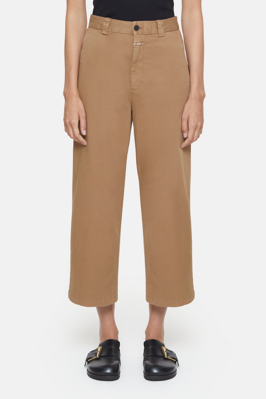 wide-pants-style-name-barton-closed