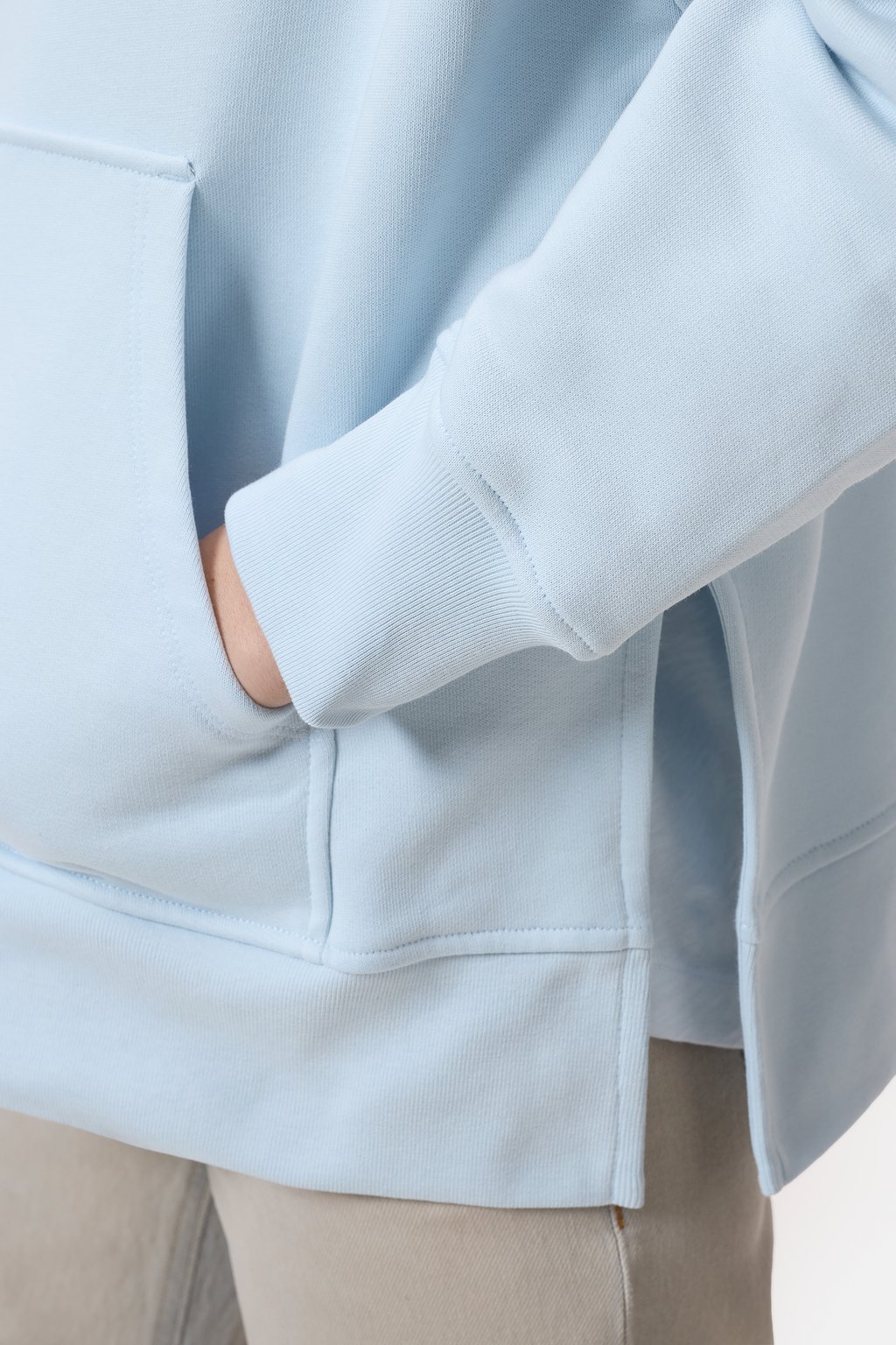 Hoodie made from organic cotton | Closed