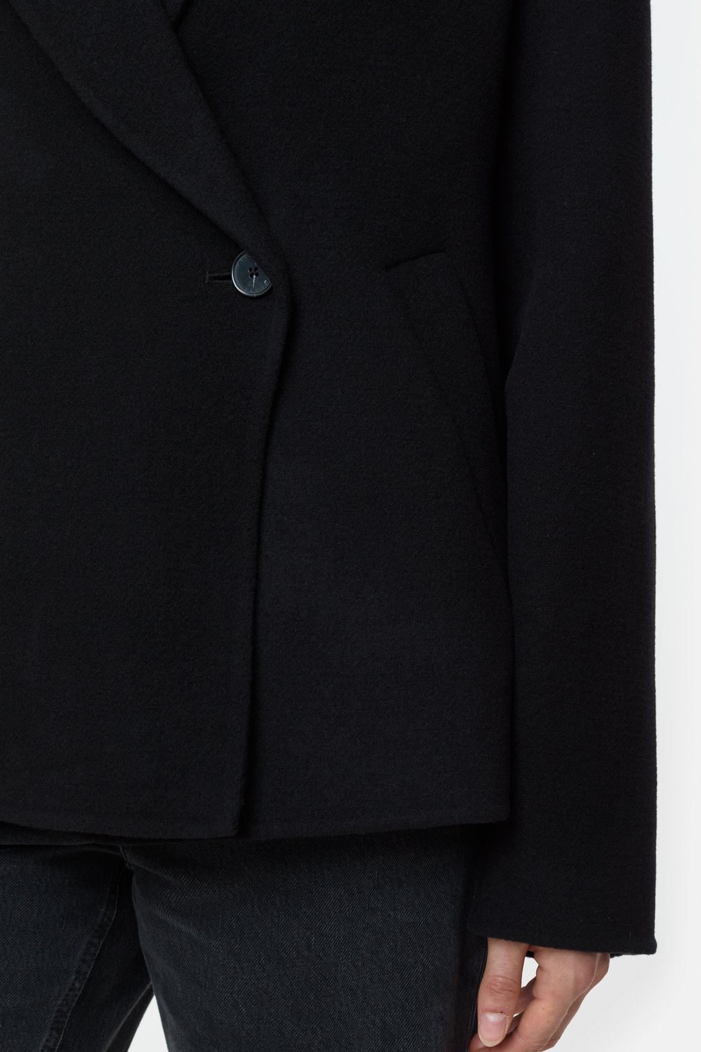Peacoat made from doubleface | Closed