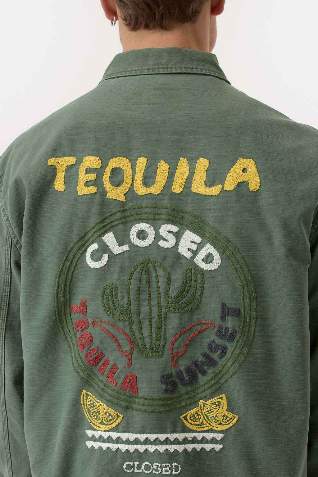 Utility jacket with embroidery | Closed